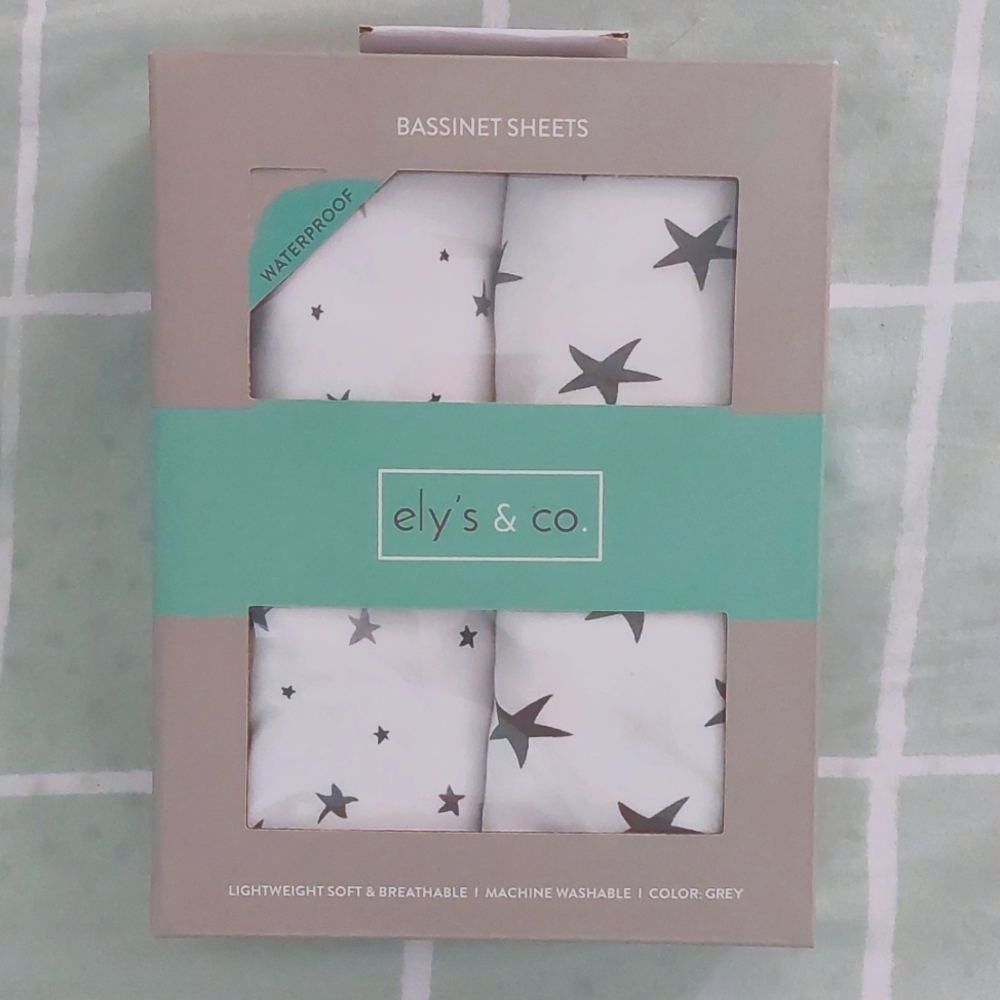 New in Box Ely's & Co. Waterproof bassinet sheets